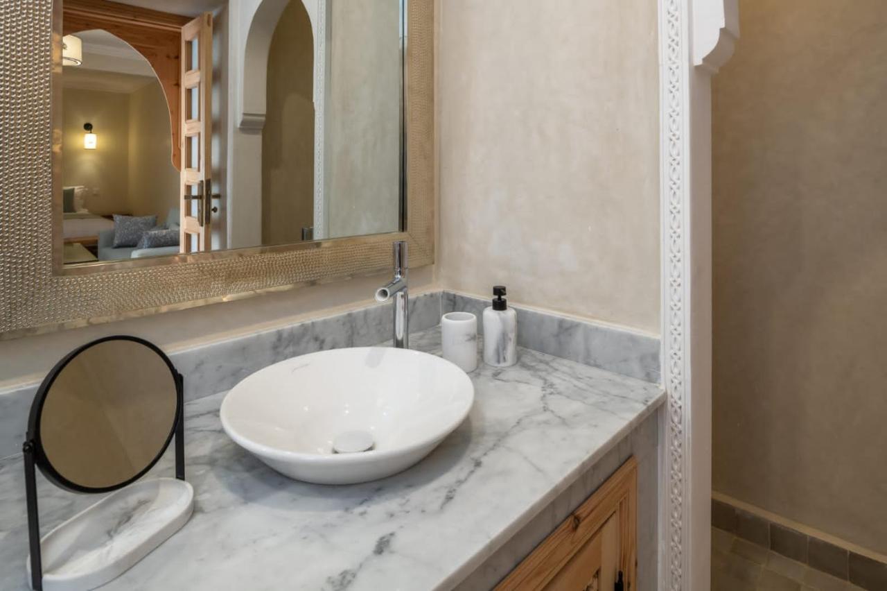 Riad Le Saadien ,Adult Only Marrakesh Bagian luar foto
